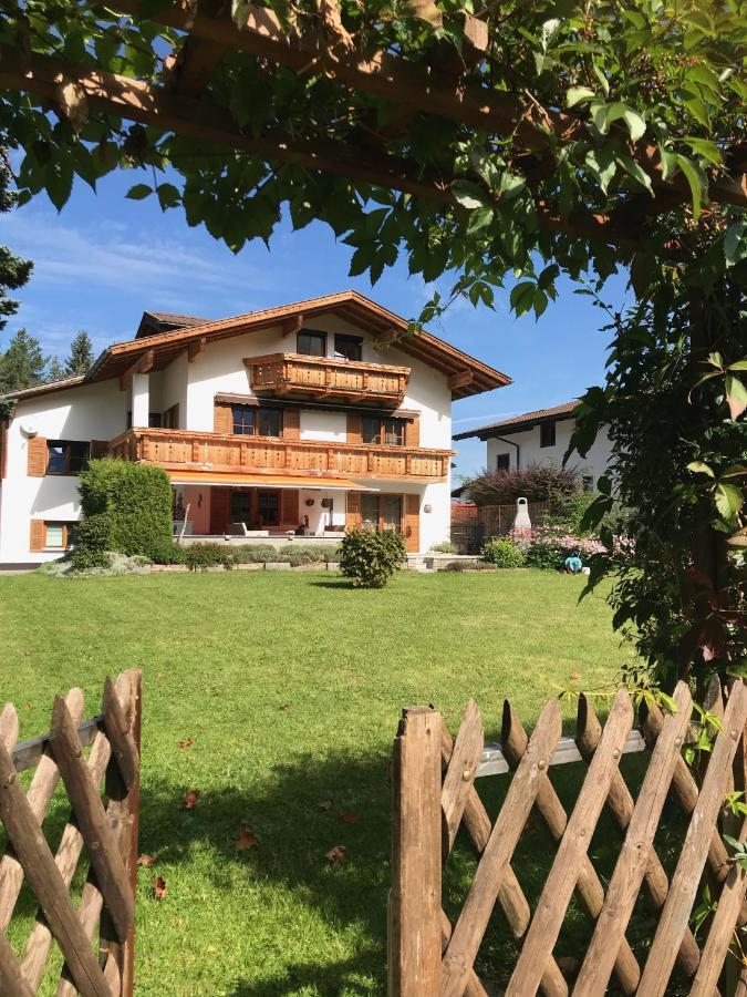 Schneehaus Chalet Ehrwald Luaran gambar