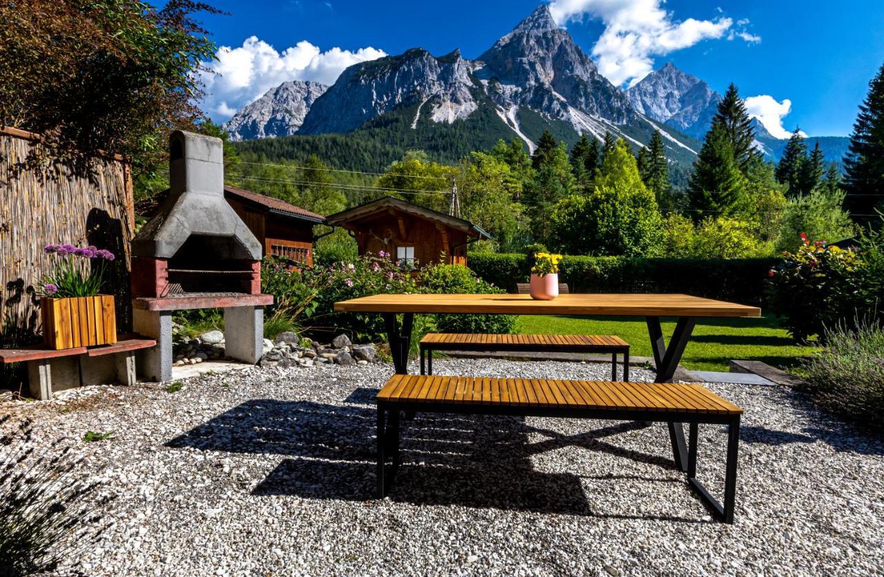 Schneehaus Chalet Ehrwald Luaran gambar
