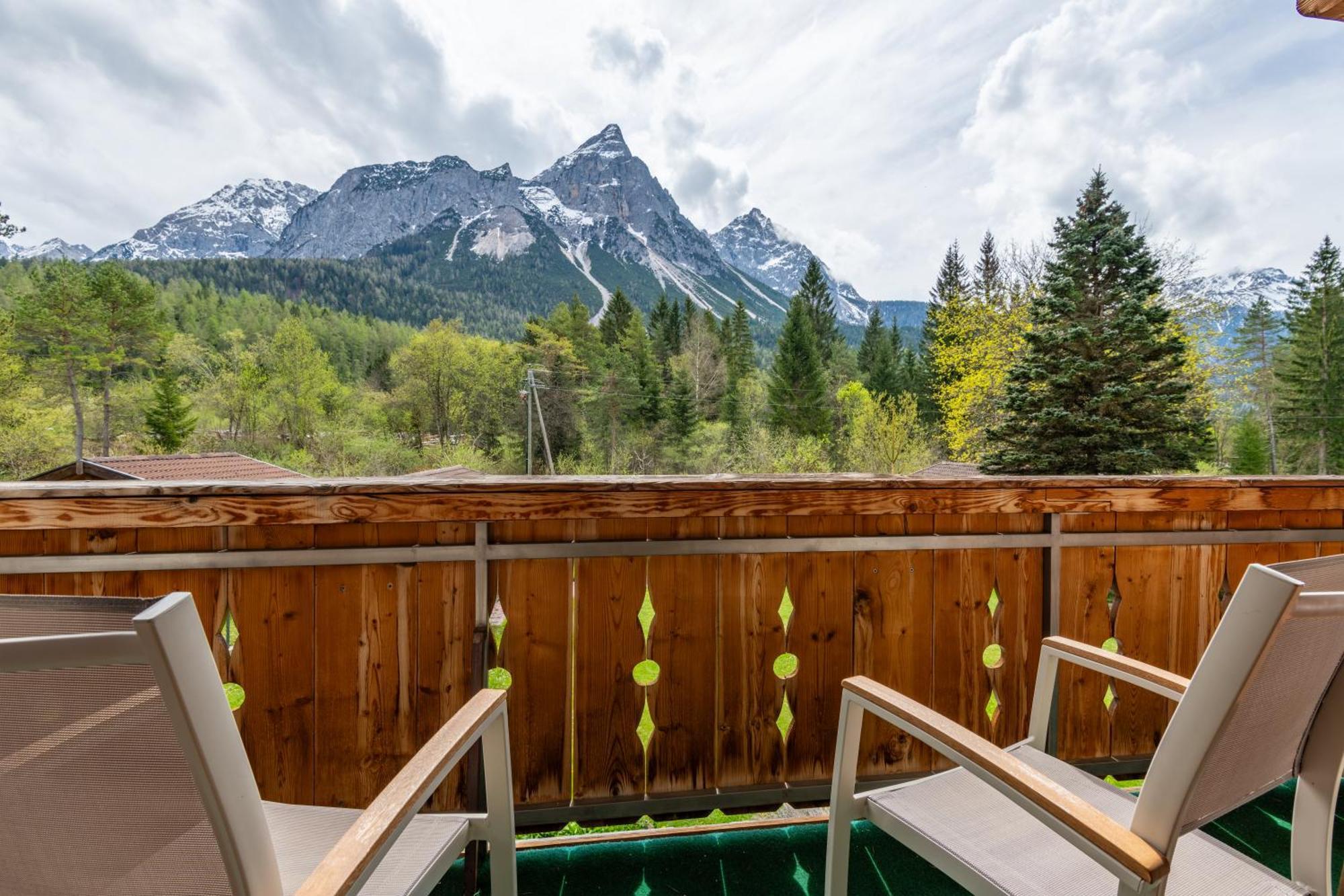 Schneehaus Chalet Ehrwald Luaran gambar