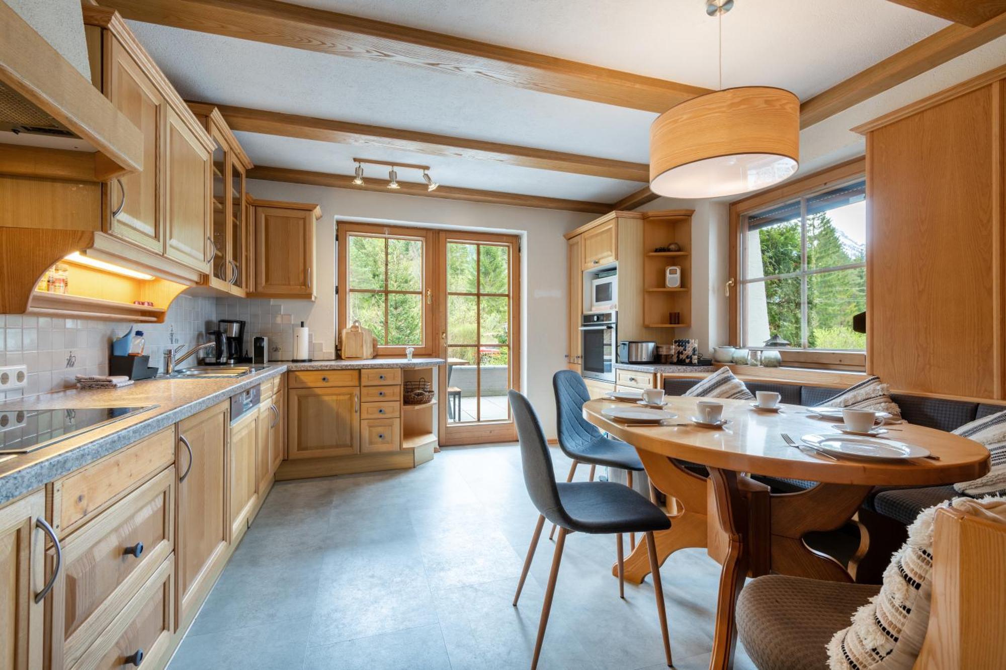 Schneehaus Chalet Ehrwald Luaran gambar