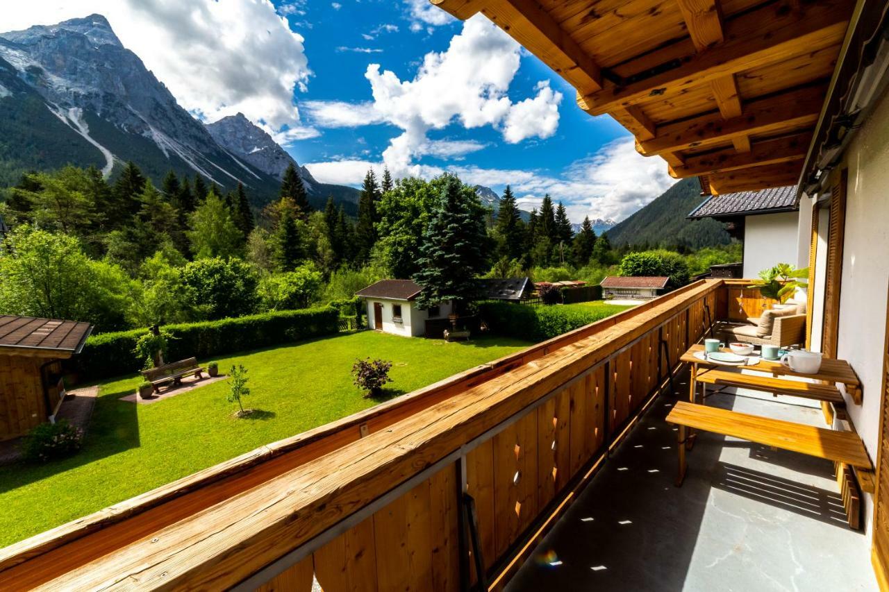 Schneehaus Chalet Ehrwald Luaran gambar